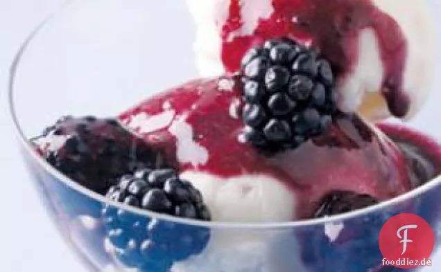 Frische Brombeersauce