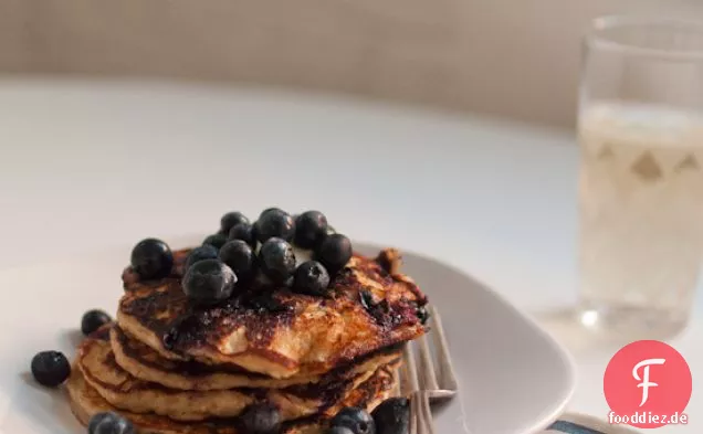 Heidelbeer-Zitronen-Joghurt-Pfannkuchen