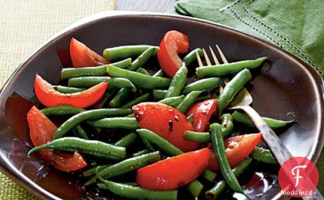 Grüne Bohnen und Tomatensalat