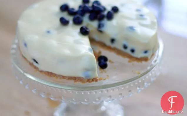 Blaubeer- und weißer Schokoladen-Käsekuchen