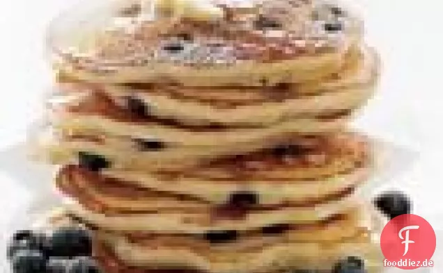 Heidelbeer-Buttermilch-Pfannkuchen