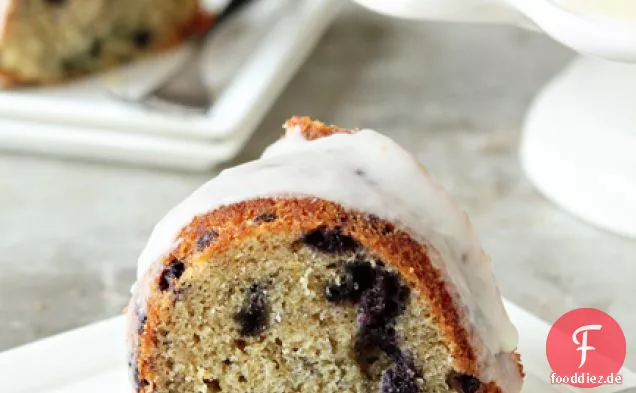 Zitronen-Heidelbeer-Joghurt-Kuchen