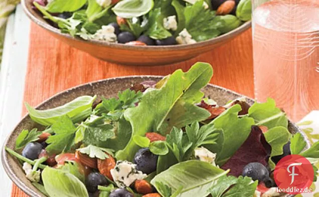 Heidelbeer-Gorgonzola-Salat
