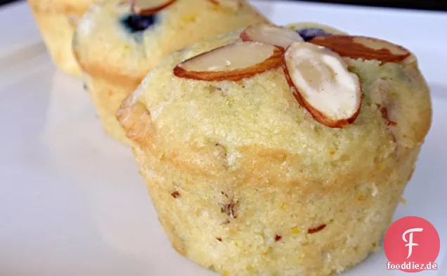 Orangen-Mandel-Heidelbeer-Muffins