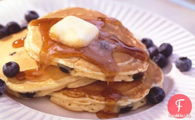 Heidelbeer-Sauerrahm-Pfannkuchen