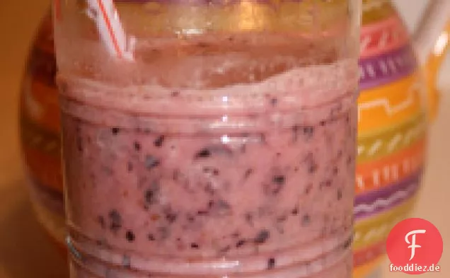 Granatapfel-Heidelbeer-Smoothie