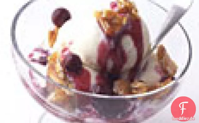 Heidelbeer-Mandel-Praline Torte