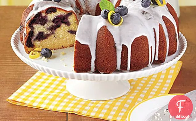 Zitrone-Blaubeere Bundt Kuchen