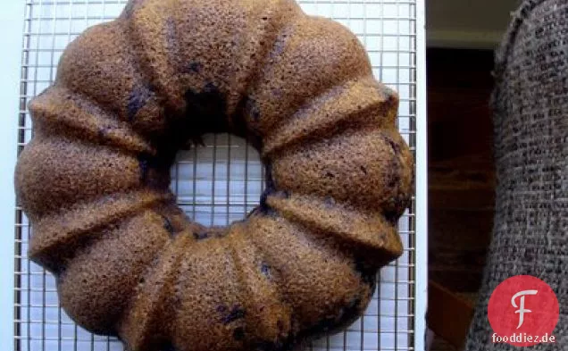 Buchweizen-Bundt-Kuchen Mit Heidelbeeren
