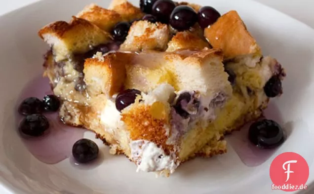 Übernachtung Blueberry French Toast mit Blaubeersirup
