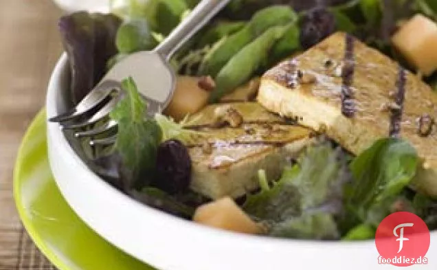 Gegrillter Tofu und Melonensalat