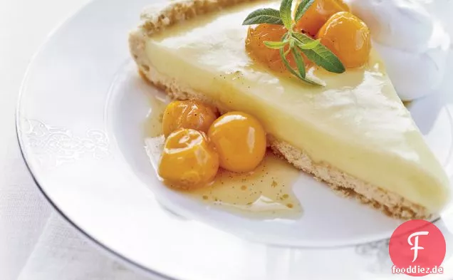 Zitronen-Eisenkraut-Torte mit Kap-Stachelbeer-Kompott