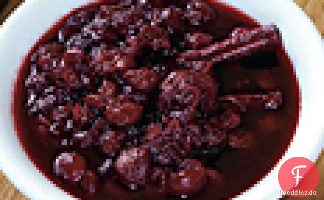 Cranberry und Torte-Kirschkompott