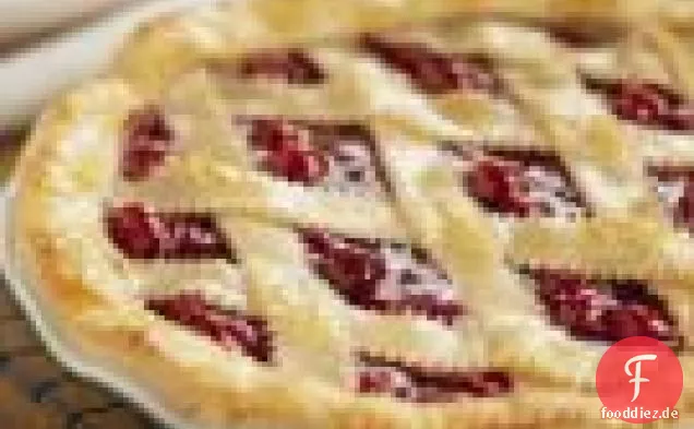 Altmodische gitterförmige Kirschtorte