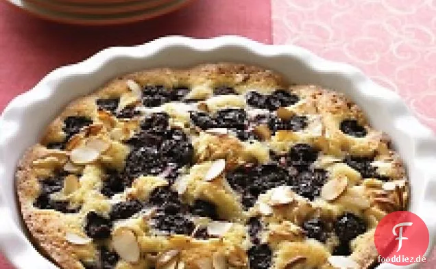 Warmer Mandel-Kirschkuchen