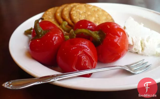 Schnell eingelegte Kirschpaprika