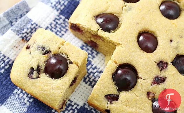 Kirsche Maisbrot