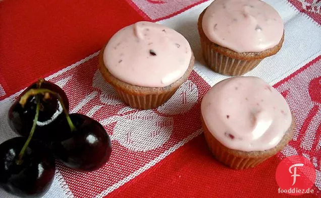 Mini-Kirsch-Cupcakes