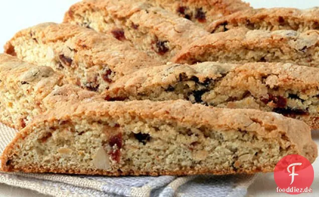 Orange-infundierte Kirsch-Mandel-Biscotti