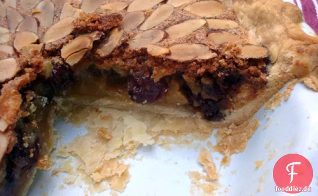 Cakespy: Kirsche Mandel Osgood Pie