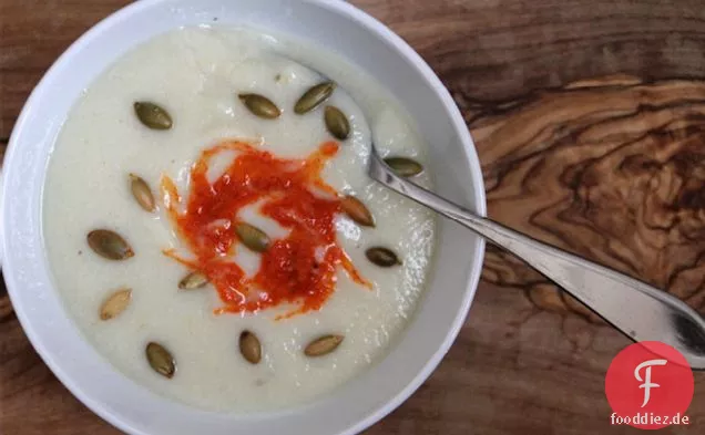 Cremlose Creme von Blumenkohlsuppe