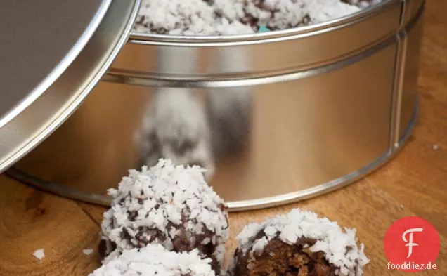 Kokos-Ganache-Bourbon-Bälle
