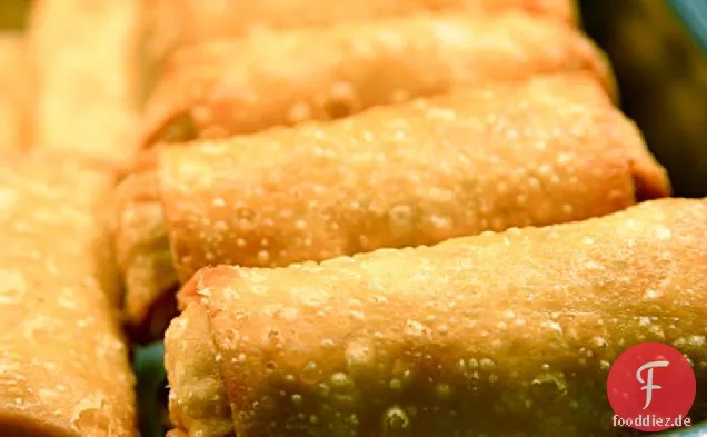 Kokosnuss-Schweinefleisch-Ei-Rollen-Rezept
