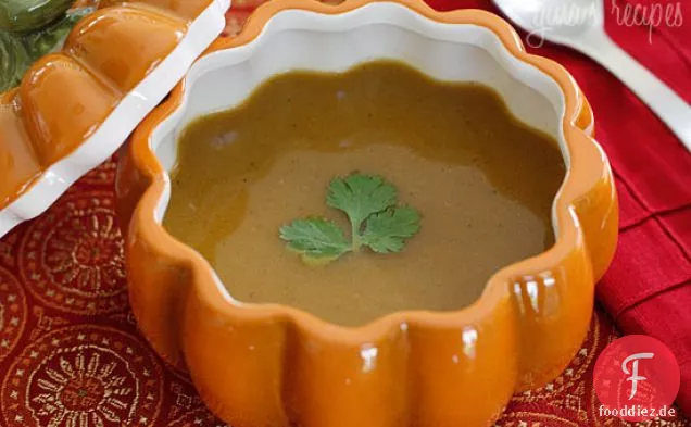 Kokosnuss-Curry-Butternut-Kürbis-Suppe