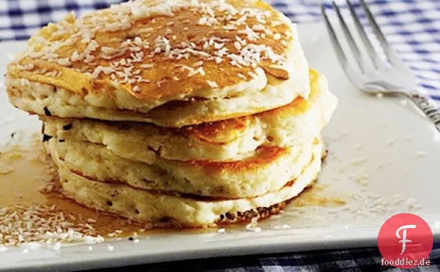 Kokosnuss-Mandel-Pfannkuchen