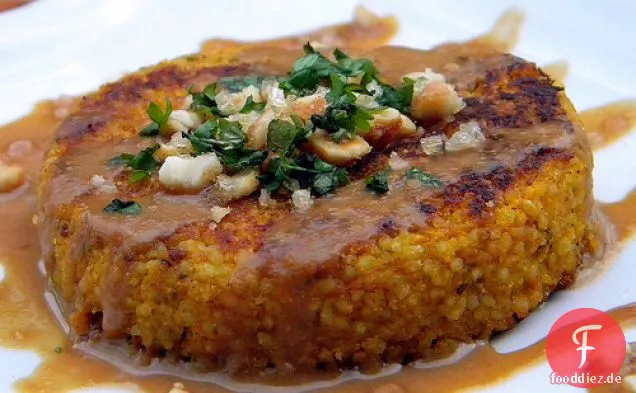 Butternut Squash und Couscous Patties mit Kokos-Erdnuss-Sauce