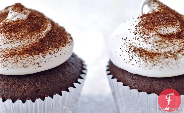 Devil ' s Food Cupcakes mit Espresso Meringue -