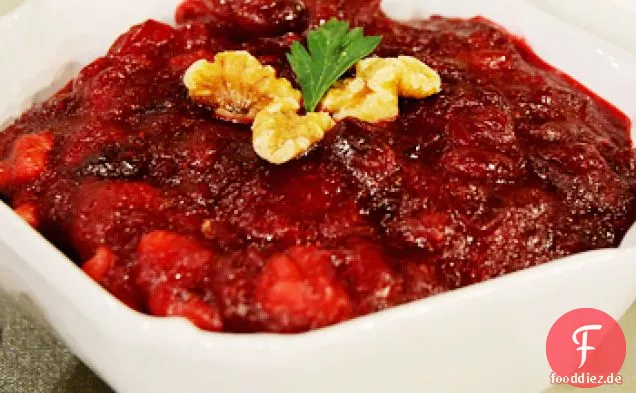 Orange-Walnuss-Cranberry-Sauce