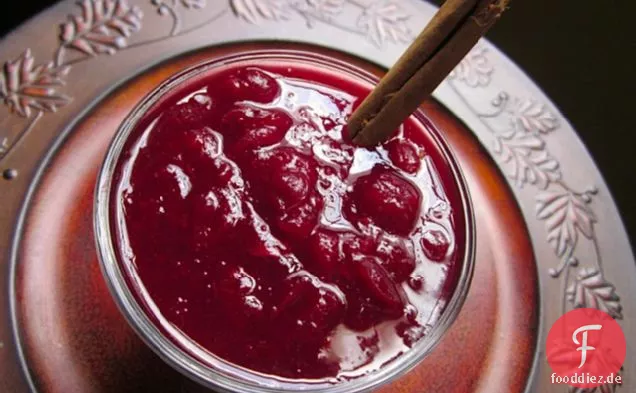 Rotwein-Cranberry-Sauce
