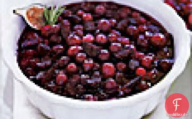 Cranberry-Sauce Mit Portwein Und Getrockneten Feigen