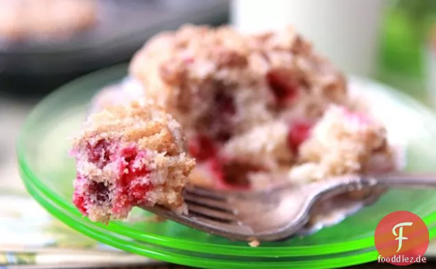 Frische Cranberry-Streusel-Muffins