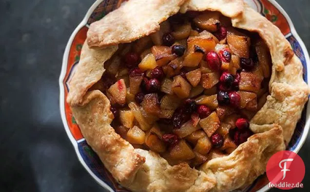 Birne und Cranberry Rustikale Torte