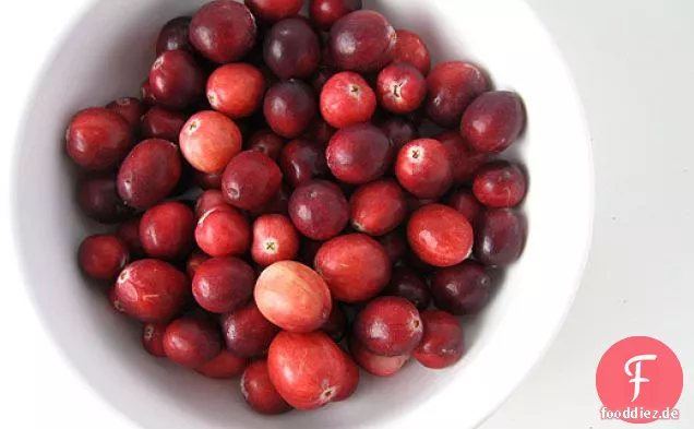 Cranberry-Orangen-Sorbet mit Fenchelsamen