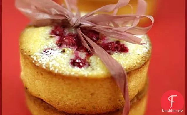 Rote Johannisbeere-Mini-Kuchen