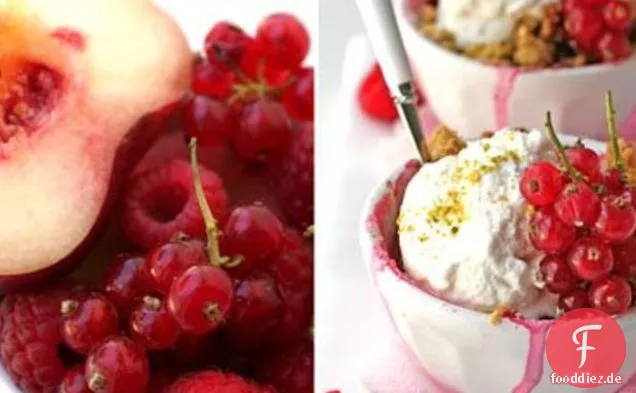 Saturn Nektarinen, Rote Johannisbeeren und Himbeeren