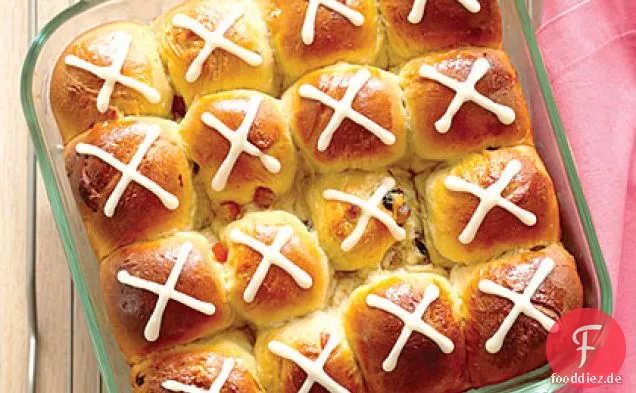 Orange Hot Cross Brötchen