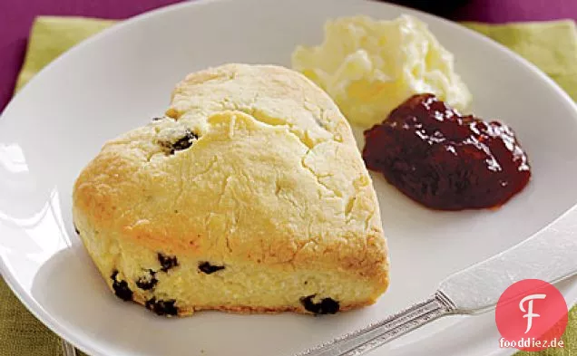 Altmodische Creme Scones