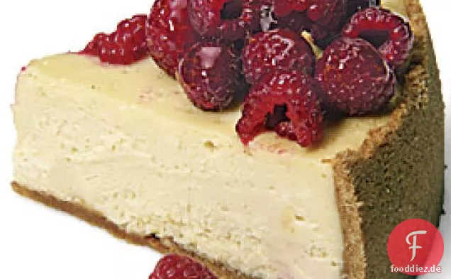 Weißer Schokoladen-Himbeer-Käsekuchen