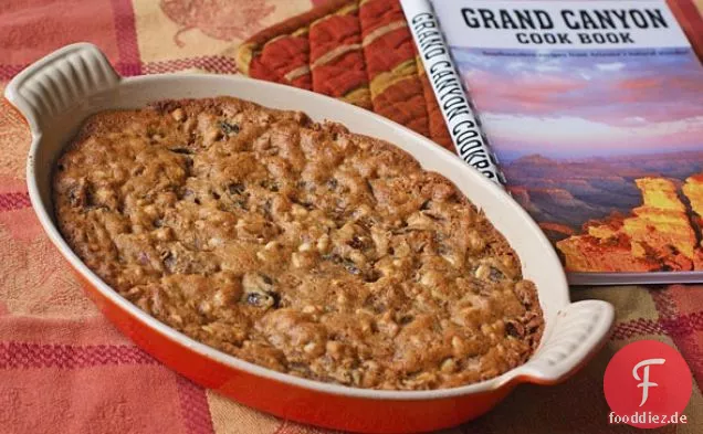 Glutenfreie Pinienkerne und Dattelpudding aus dem Grand Canyon Kochbuch