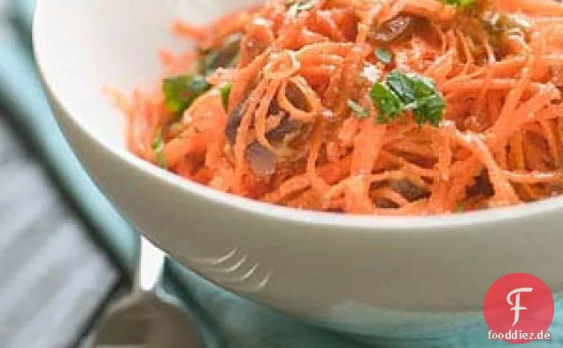 Marokkanischer Karotten-Dattelsalat