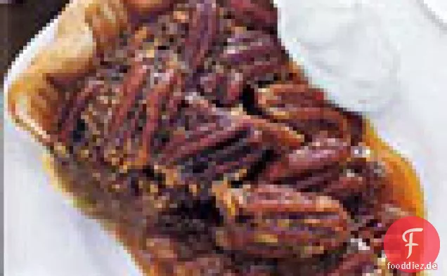 Pekannuss-Feigenkuchen mit kandierter Schlagsahne