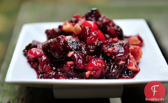 Gingered Cranberry Feige Chutney