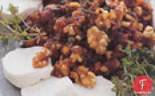 Feigen-Walnuss-Tapenade mit Ziegenkäse