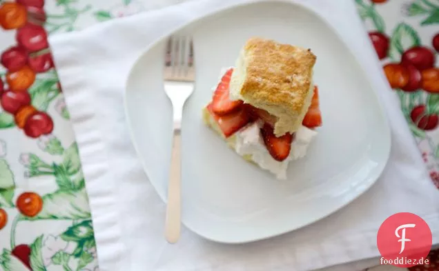 Erdbeer Shortcake mit Honig Zitronencreme