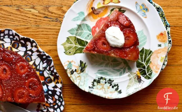 Erdbeer-Upside-down Kuchen Mit Kardamom