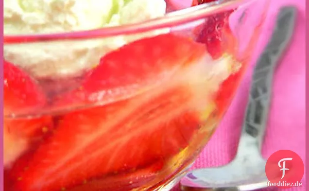 Erdbeere Minestrone Und Lillet